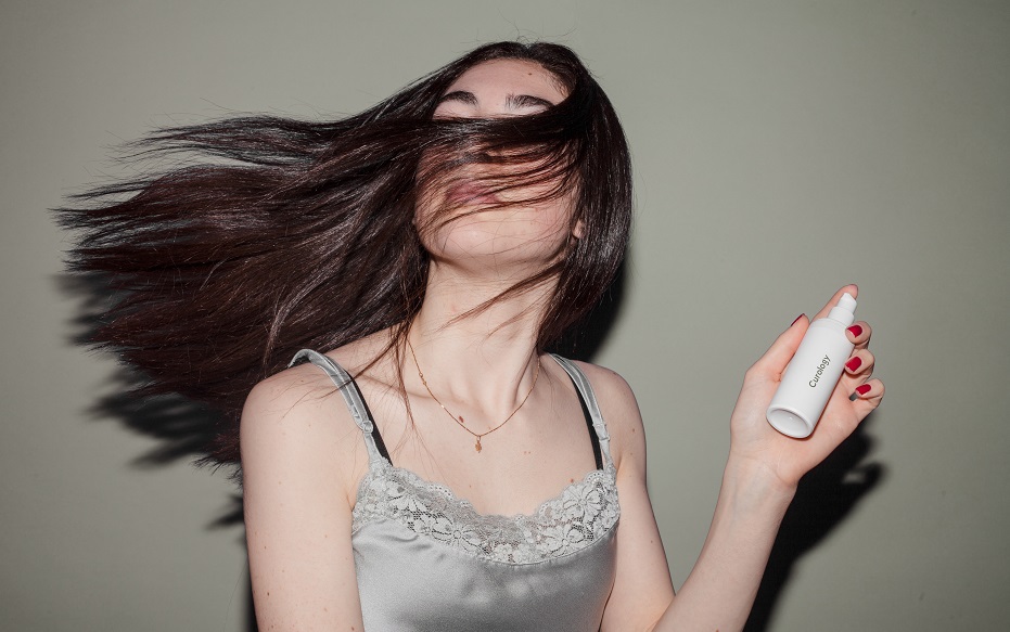 Best Hairspray for Thinning Hair: Top 10 Hairspray